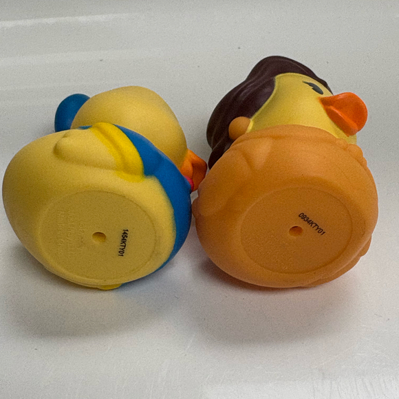 Disneys Princess Belle and Donald Duck Jeep Rubber Duck Bath Toy Figure - Picture 6 of 6
